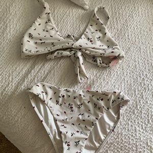 PacSun floral bikini